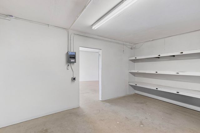 7126 CECILIA Drive SW, Albuquerque, NM 87105