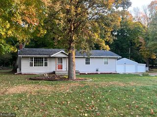 10306 Hemlock Street NW, Annandale, MN 55302