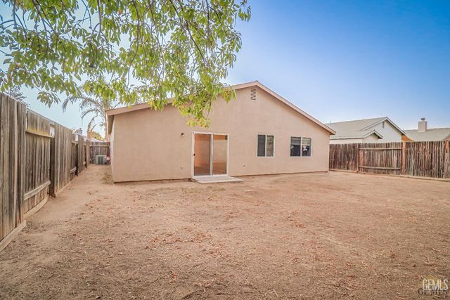 4328 Range Drive, Bakersfield, CA 93312