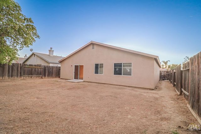 4328 Range Drive, Bakersfield, CA 93312