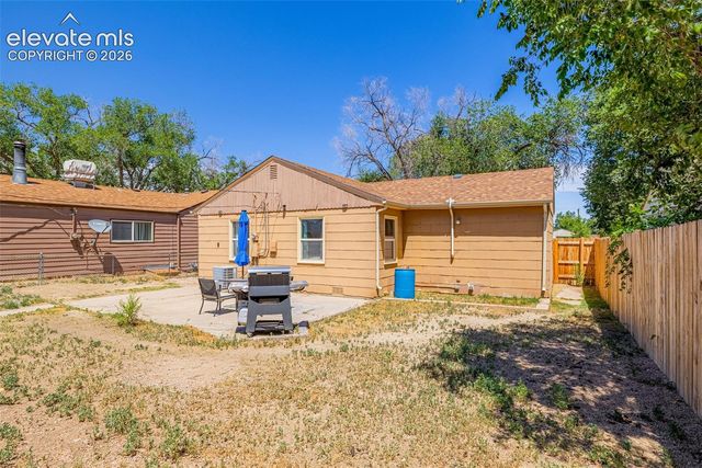 3023 2nd Avenue, Pueblo, CO 81008
