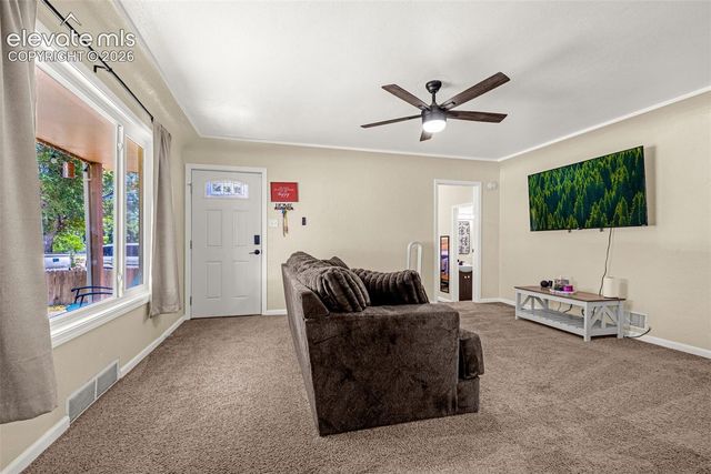 3023 2nd Avenue, Pueblo, CO 81008
