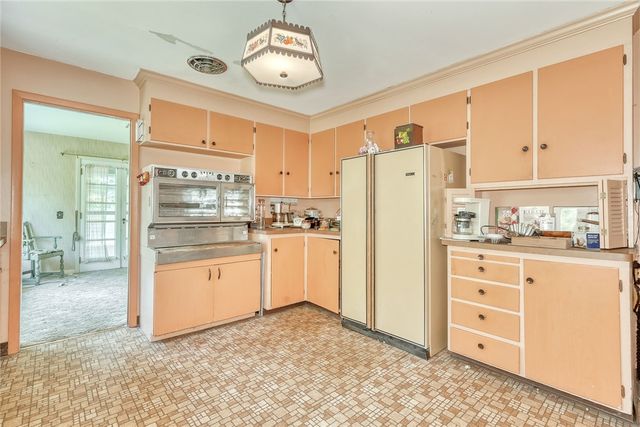 296 Kirk Road, Greece, NY 14612
