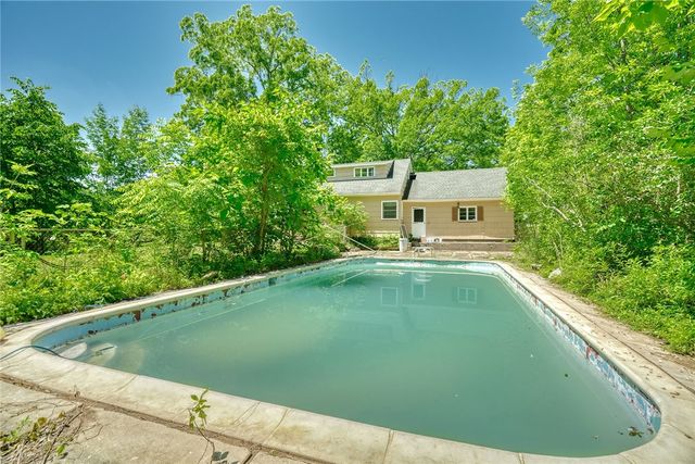 296 Kirk Road, Greece, NY 14612