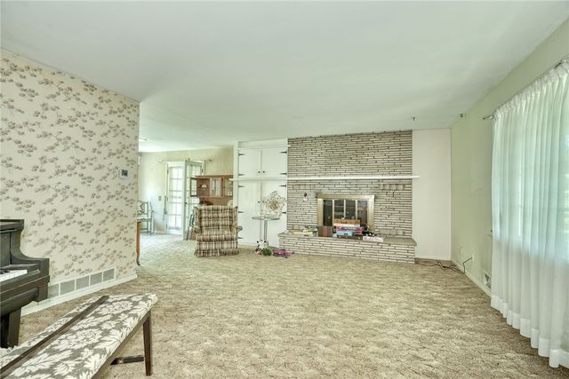296 Kirk Road, Greece, NY 14612