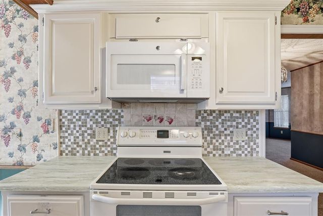 11228 NW 109th Street, Yukon, OK 73099