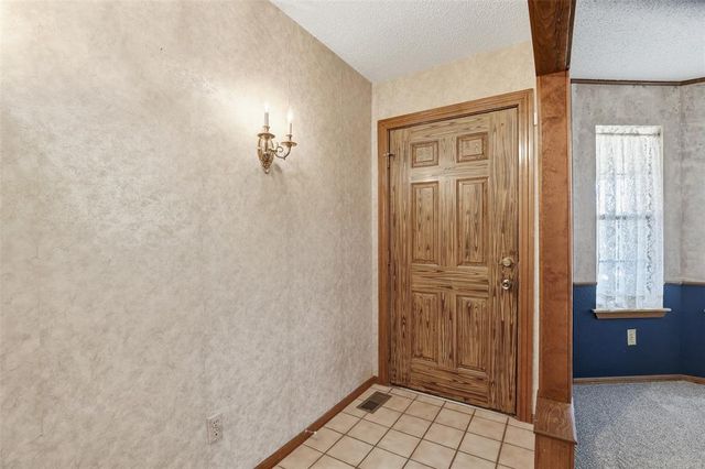 11228 NW 109th Street, Yukon, OK 73099