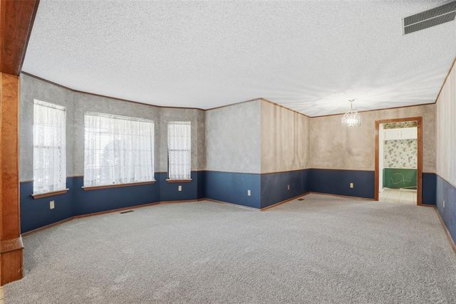 11228 NW 109th Street, Yukon, OK 73099