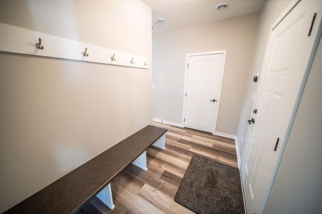 5247 Harvest Lake Drive NW, Rochester, MN 55901