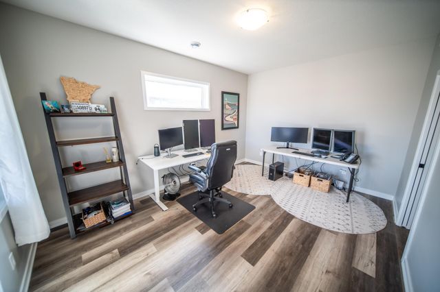 5247 Harvest Lake Drive NW, Rochester, MN 55901