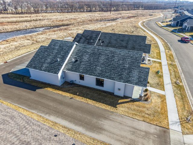 5247 Harvest Lake Drive NW, Rochester, MN 55901