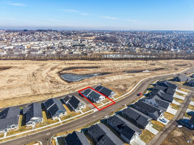 5247 Harvest Lake Drive NW, Rochester, MN 55901