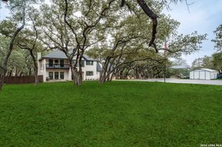 322 Dublin, Floresville, TX 78114