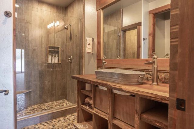 659 Cove Drive, Big Bear Lake, CA 92315