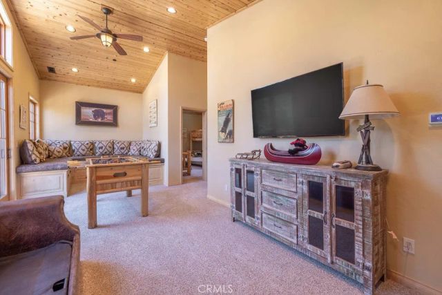 659 Cove Drive, Big Bear Lake, CA 92315