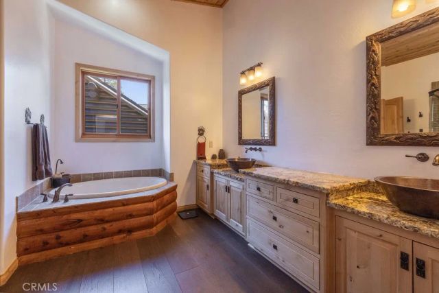 659 Cove Drive, Big Bear Lake, CA 92315