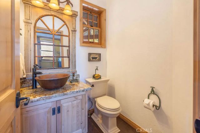 659 Cove Drive, Big Bear Lake, CA 92315