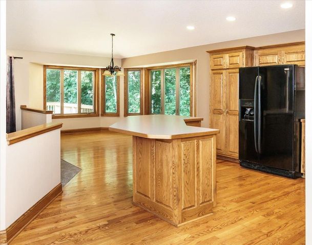 956 160th Lane NE, Ham Lake, MN 55304