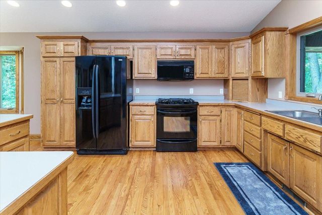 956 160th Lane NE, Ham Lake, MN 55304