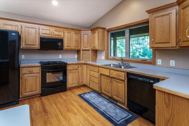 956 160th Lane NE, Ham Lake, MN 55304