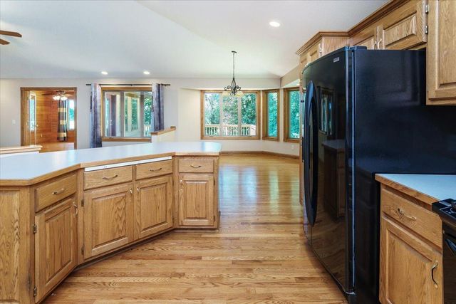 956 160th Lane NE, Ham Lake, MN 55304