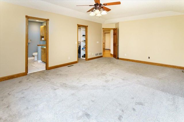 956 160th Lane NE, Ham Lake, MN 55304