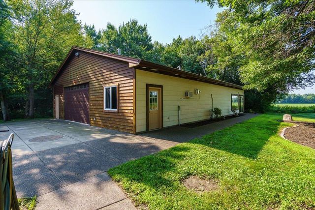 956 160th Lane NE, Ham Lake, MN 55304