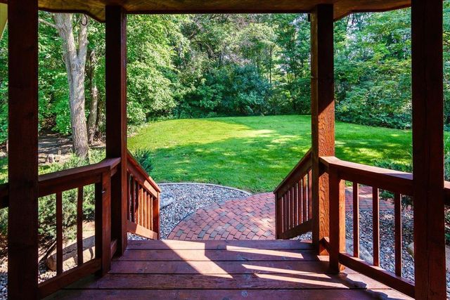 956 160th Lane NE, Ham Lake, MN 55304