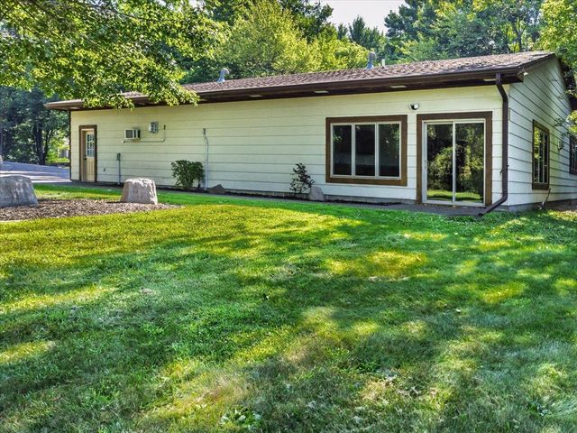 956 160th Lane NE, Ham Lake, MN 55304