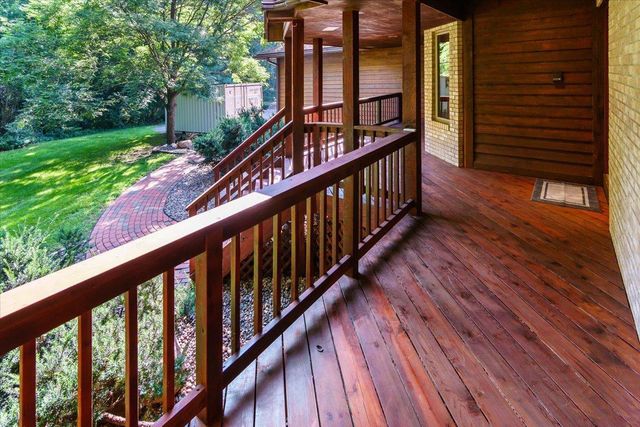 956 160th Lane NE, Ham Lake, MN 55304