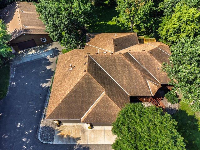 956 160th Lane NE, Ham Lake, MN 55304