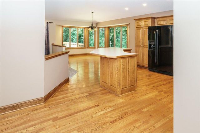 956 160th Lane NE, Ham Lake, MN 55304