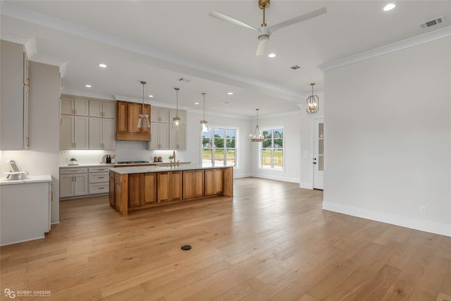 916 AAron Lane, Benton, LA 71006