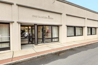1 Taunton Green, Taunton, MA 02780