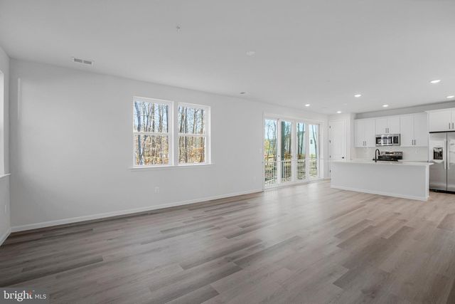 135 CATALPA DR, North East, MD 21901