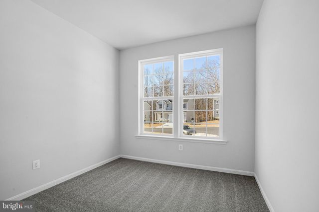 135 CATALPA DR, North East, MD 21901