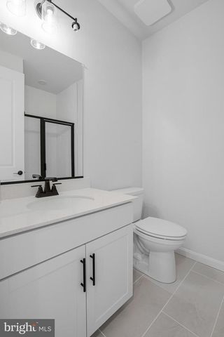 135 CATALPA DR, North East, MD 21901