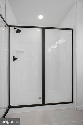 135 CATALPA DR, North East, MD 21901