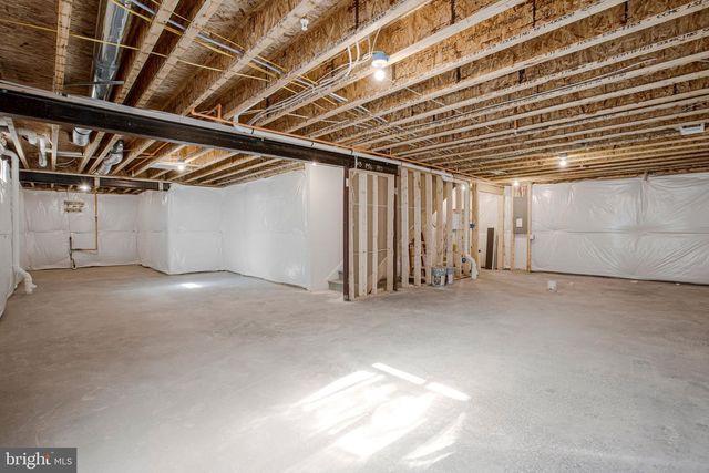 135 CATALPA DR, North East, MD 21901