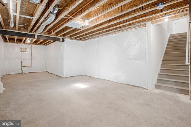 135 CATALPA DR, North East, MD 21901