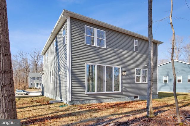 135 CATALPA DR, North East, MD 21901