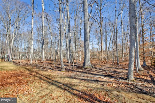 135 CATALPA DR, North East, MD 21901