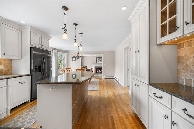 16 Madigan Ln, Ayer, MA 01432