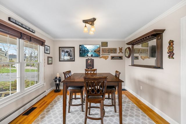16 Madigan Ln, Ayer, MA 01432