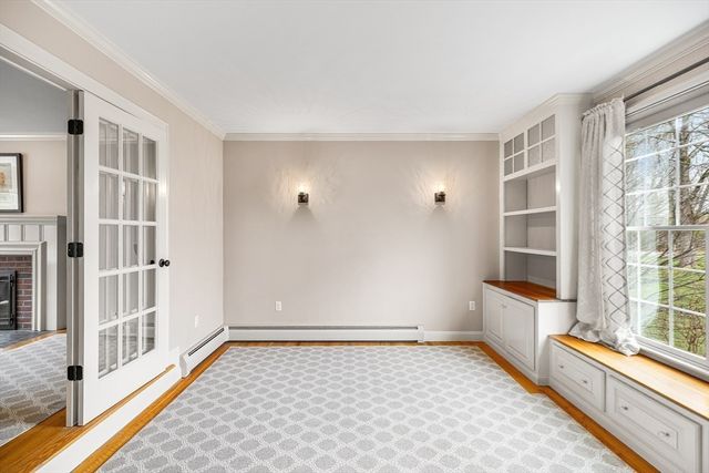 16 Madigan Ln, Ayer, MA 01432