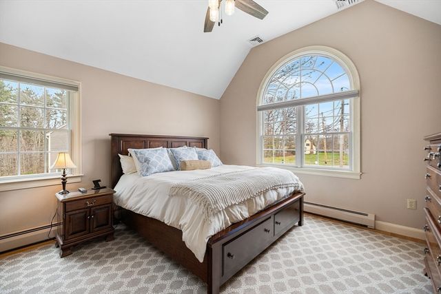 16 Madigan Ln, Ayer, MA 01432