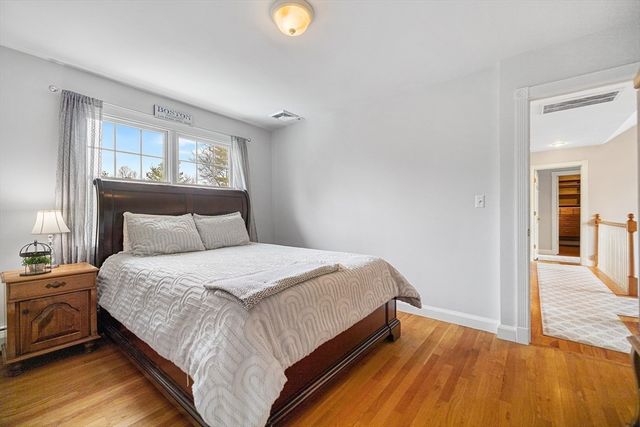 16 Madigan Ln, Ayer, MA 01432