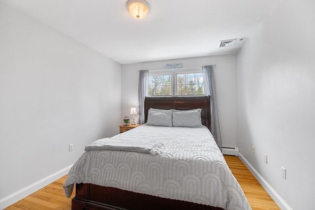 16 Madigan Ln, Ayer, MA 01432