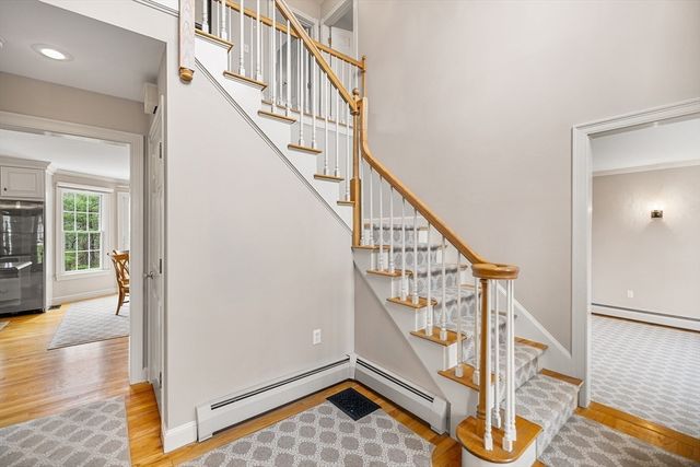 16 Madigan Ln, Ayer, MA 01432