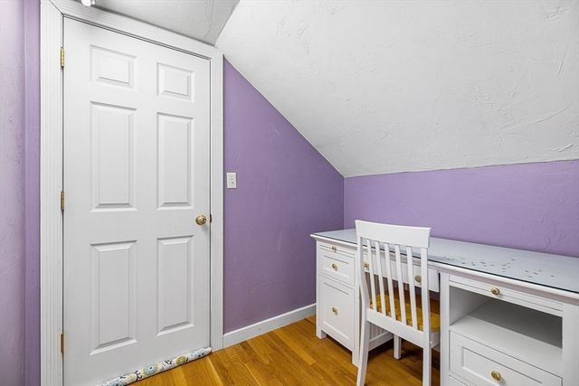 16 Madigan Ln, Ayer, MA 01432